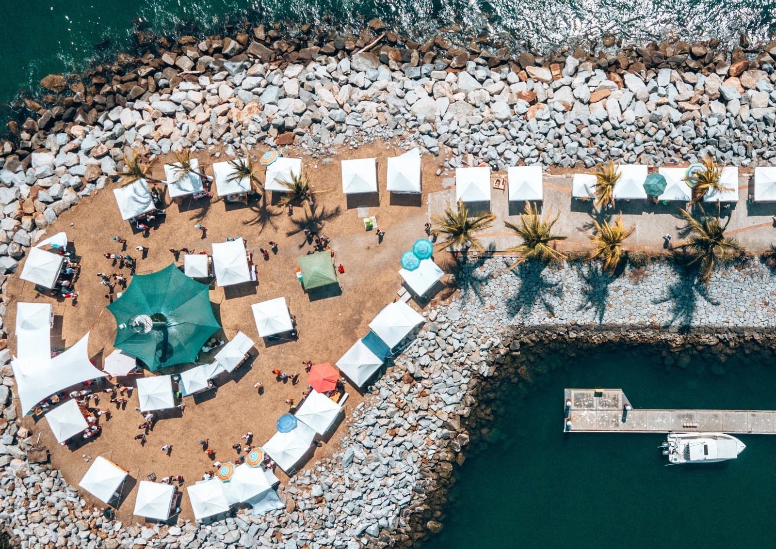 Visit La Cruz Marina & Fish Market